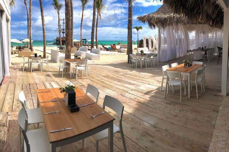 BEACH BARS & CLUBS Punta Cana | Go Punta Cana Vacations